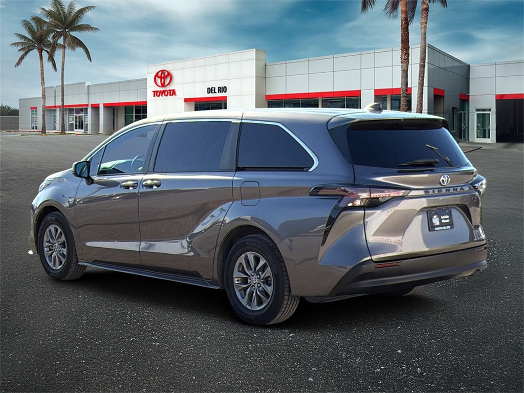Used 2023 Toyota Sienna LE Passenger Van