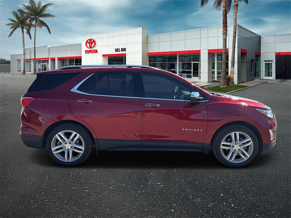 2020 Chevrolet Equinox Premier photo 2