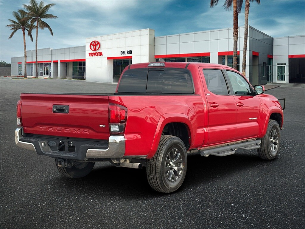2022 Toyota Tacoma SR5 photo 3
