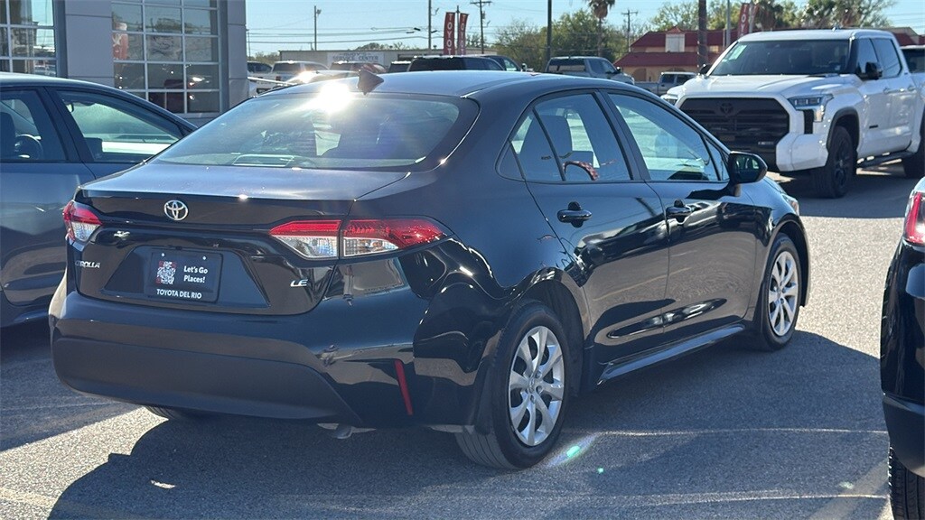 Used 2025 Toyota Corolla LE Sedan