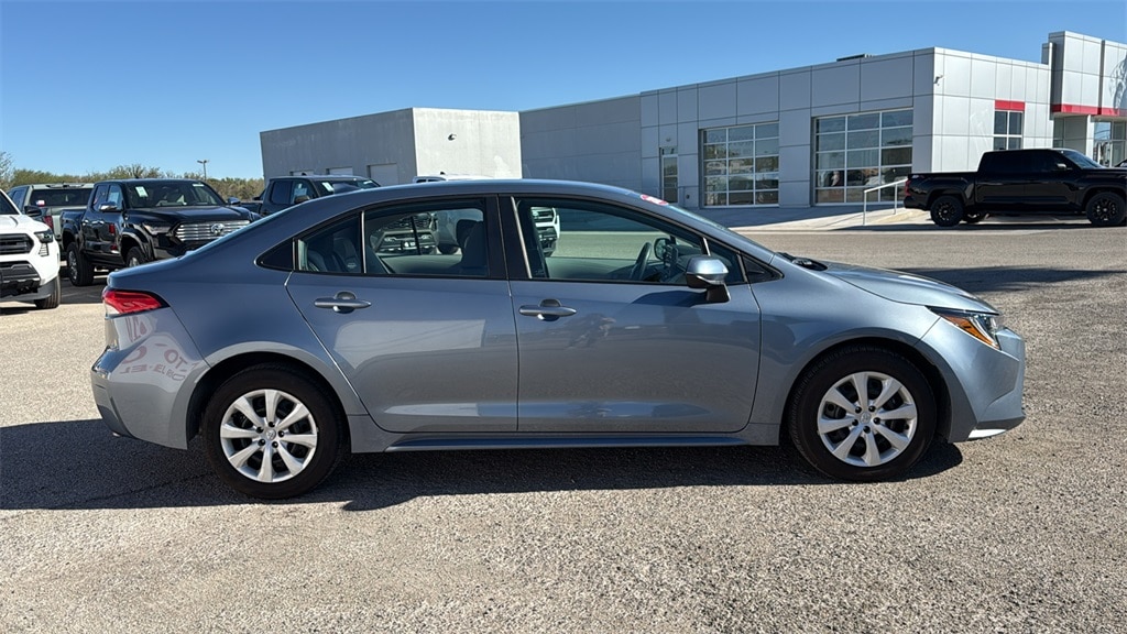 Used 2025 Toyota Corolla LE Sedan