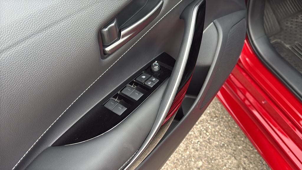 2025 Toyota GR Corolla Premium - Photo 9