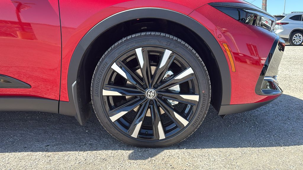 2026 Toyota Crown Platinum - Photo 26