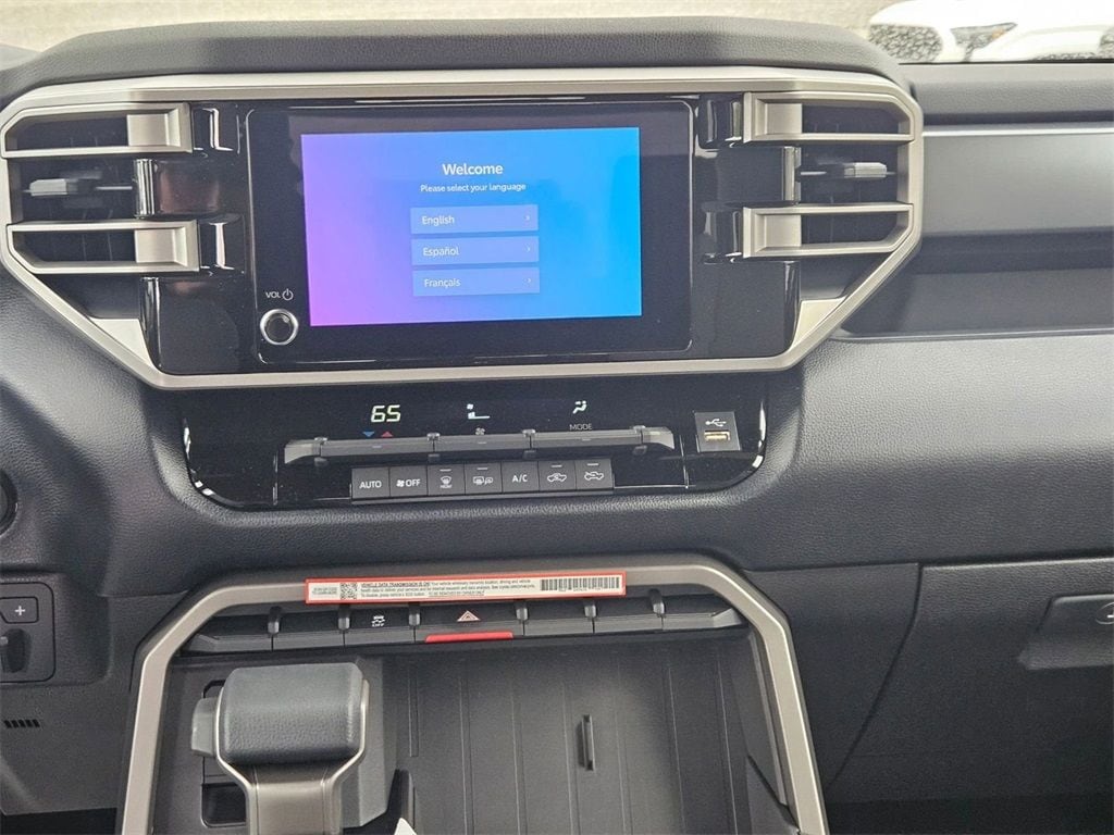 2025 Toyota Tundra SR5 - Photo 13