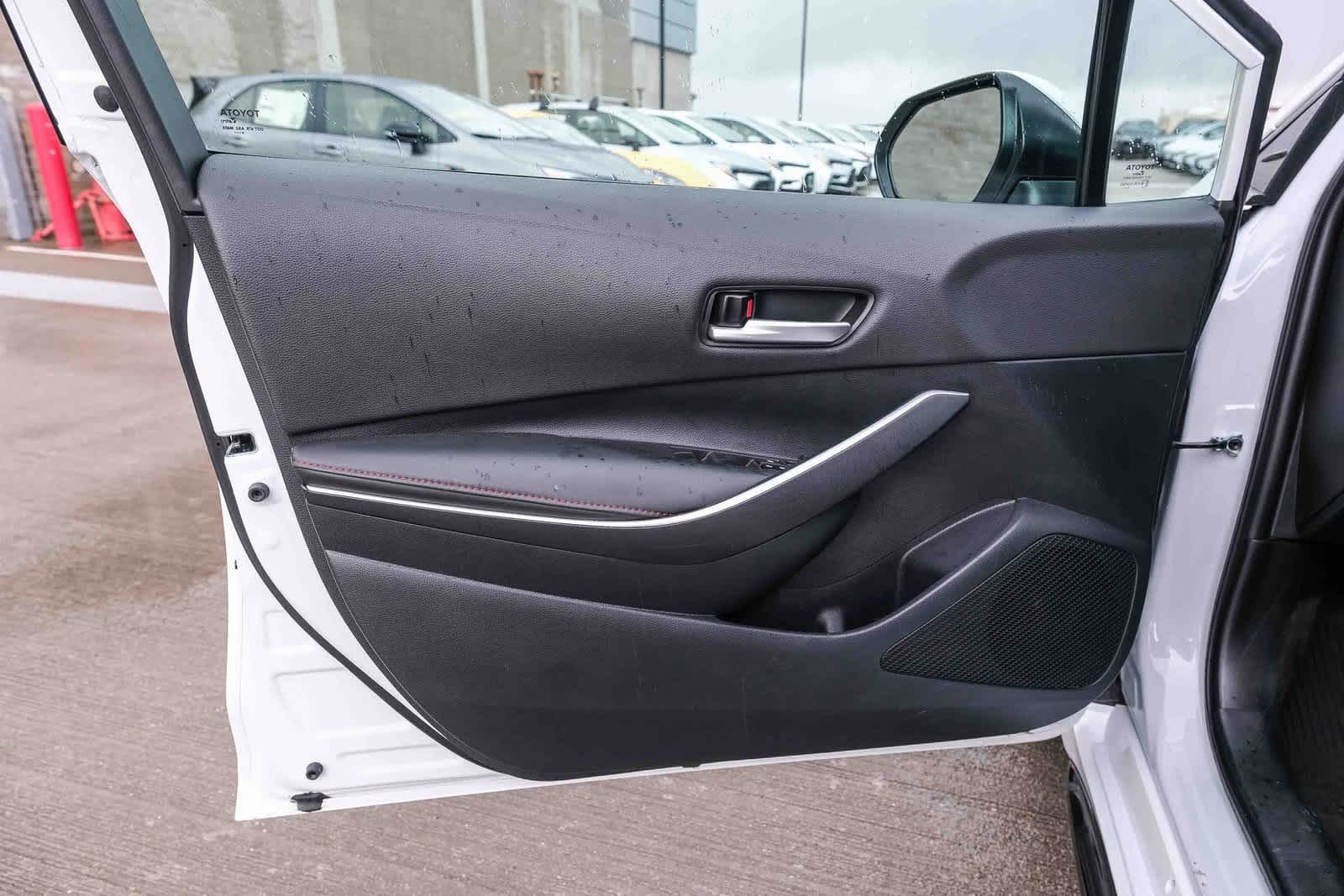 Thumbnail: 2025 Toyota Corolla - 23