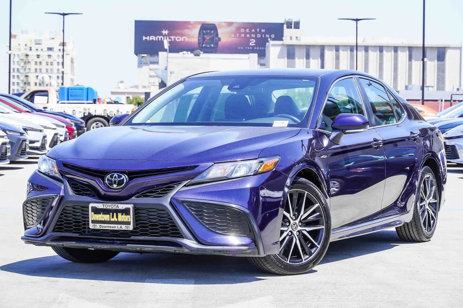 2022 Toyota Camry SE -
                  Los Angeles, CA
