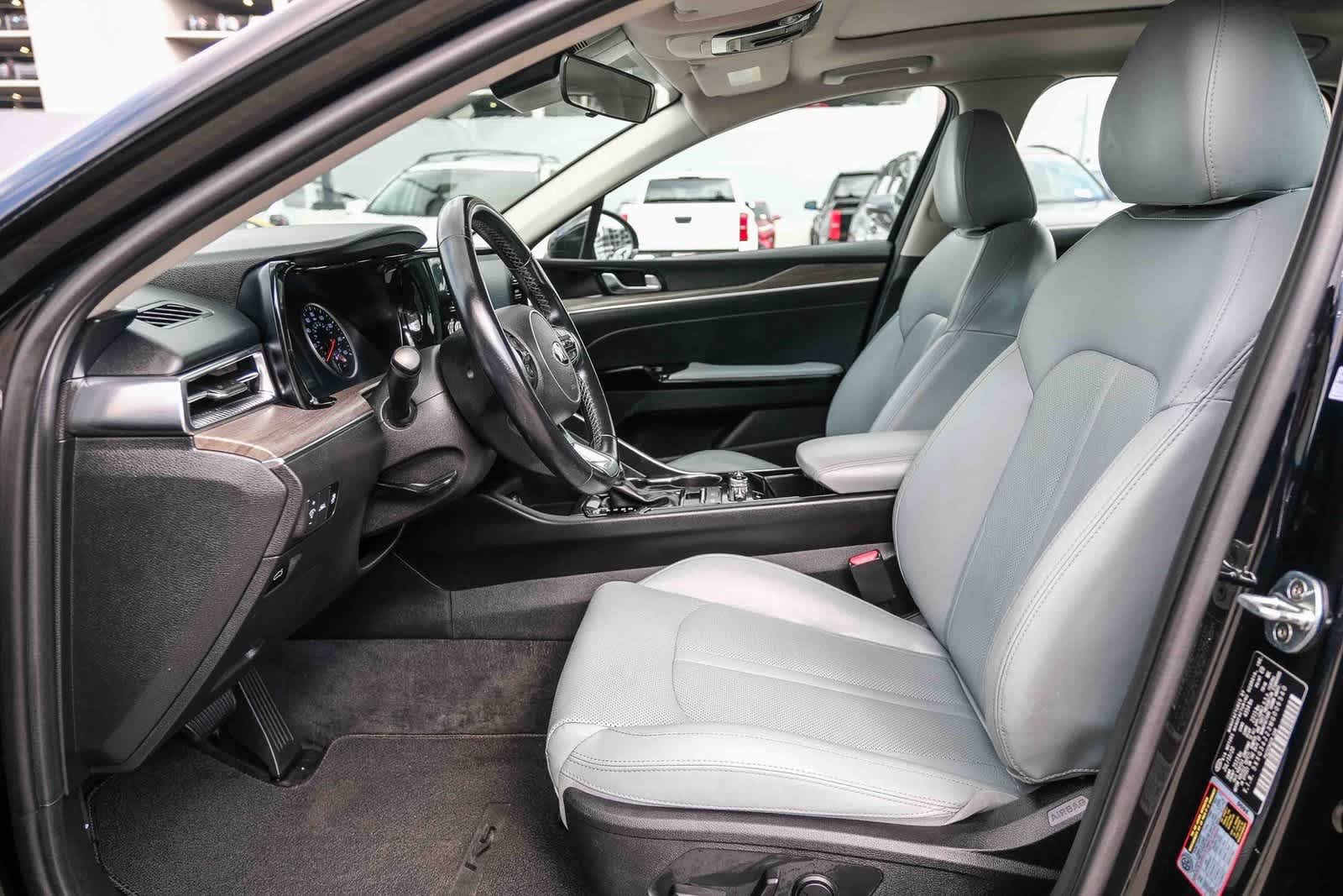 Thumbnail: 2021 Kia K5 - 16