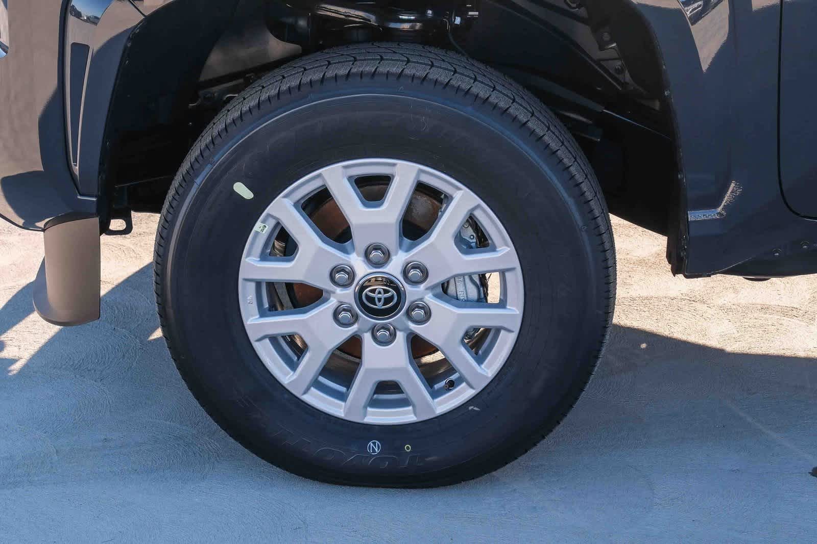 Thumbnail: 2025 Toyota Tacoma - 10