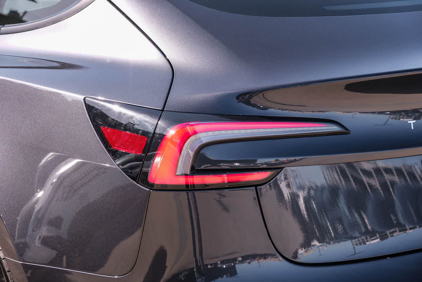 Thumbnail: 2025 Tesla Model 3 - 7