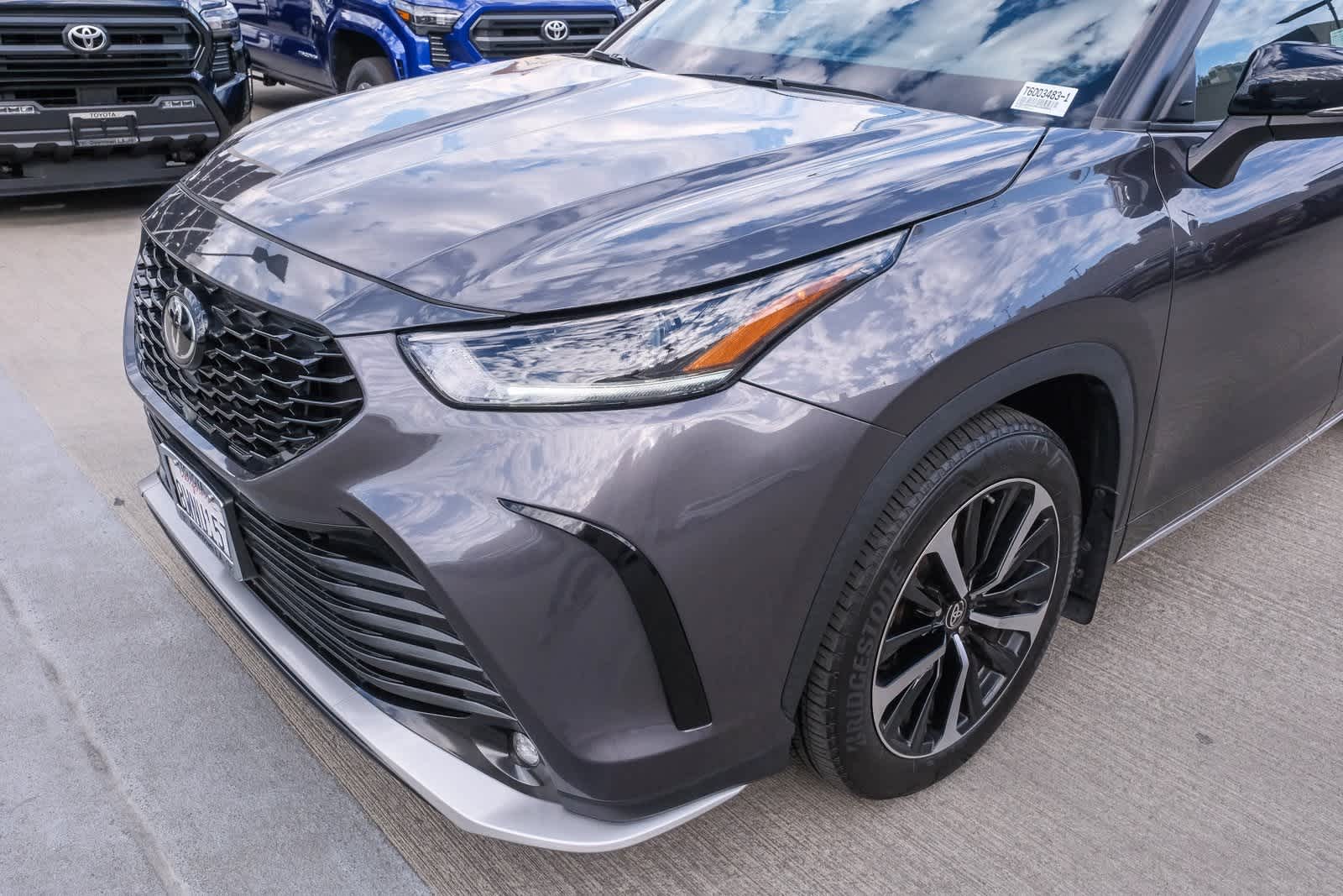 Thumbnail: 2021 Toyota Highlander - 11