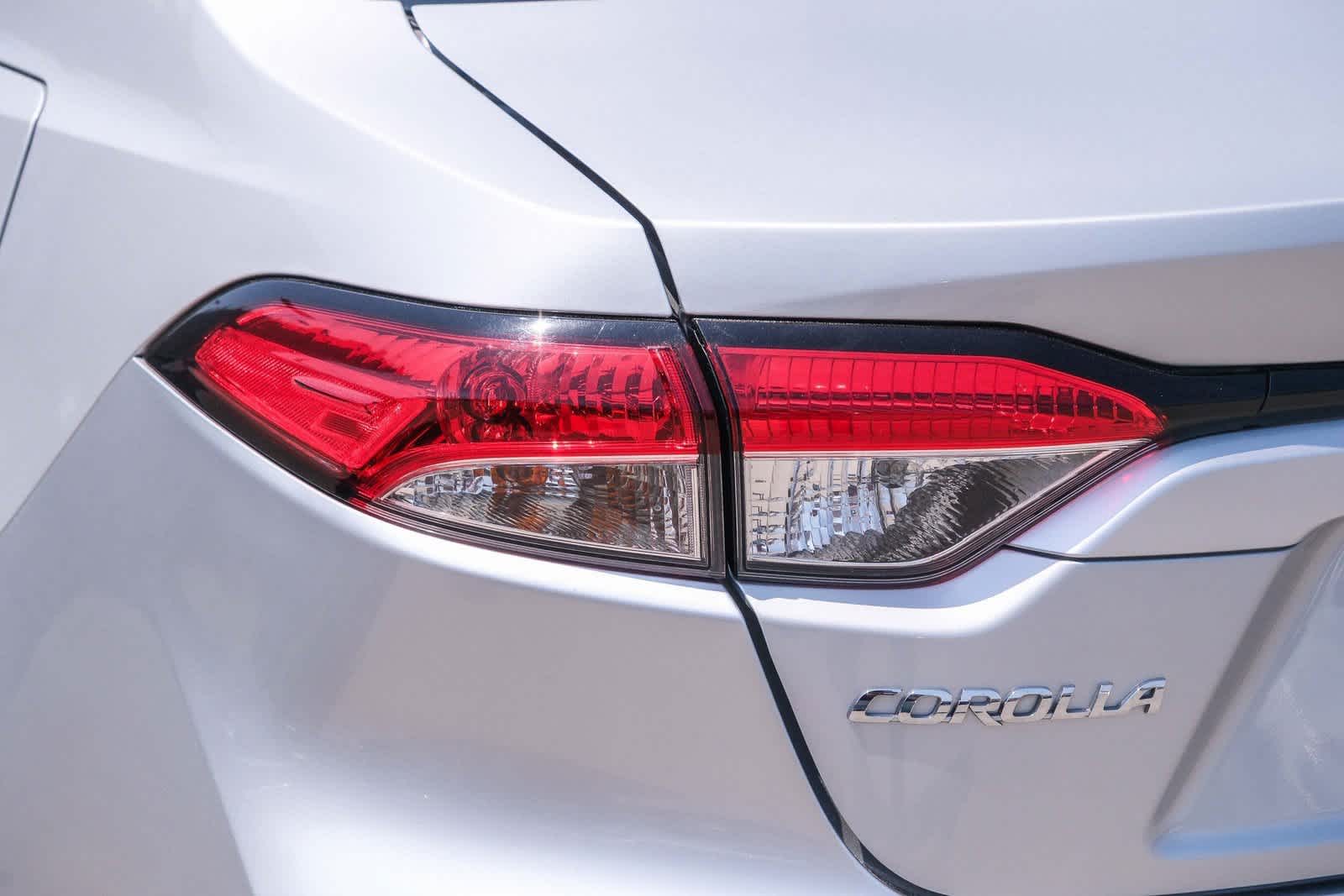 Thumbnail: 2022 Toyota Corolla - 7