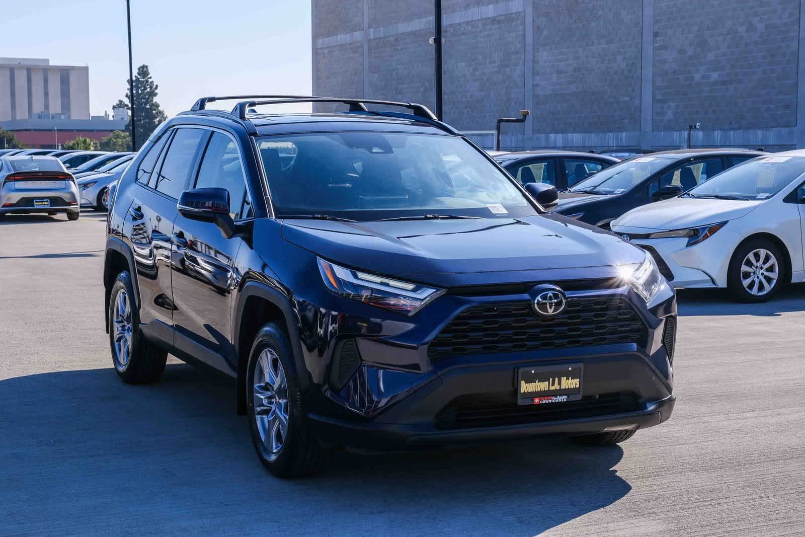 Thumbnail: 2023 Toyota RAV4 - 3