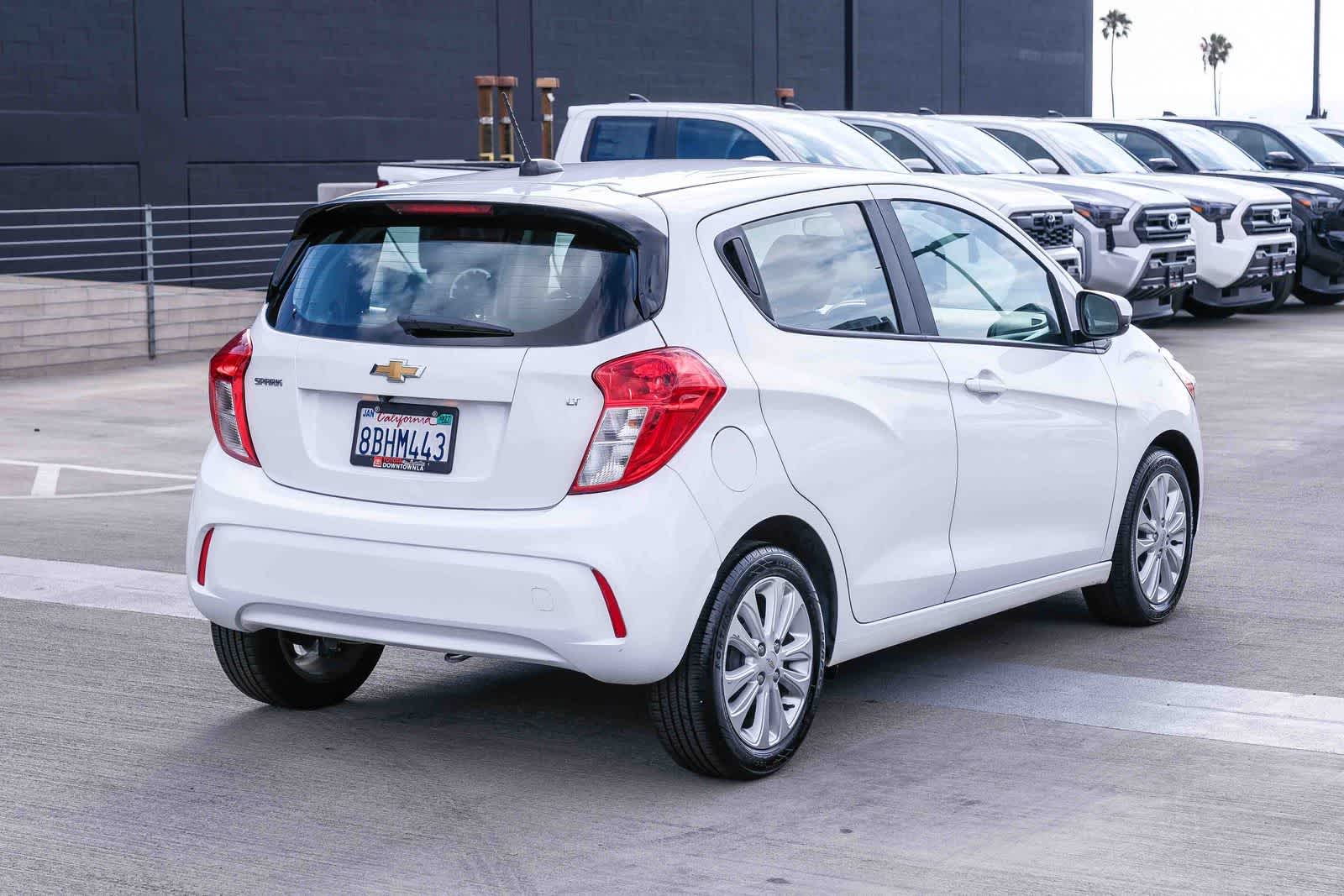 Thumbnail: 2017 Chevrolet Spark - 4