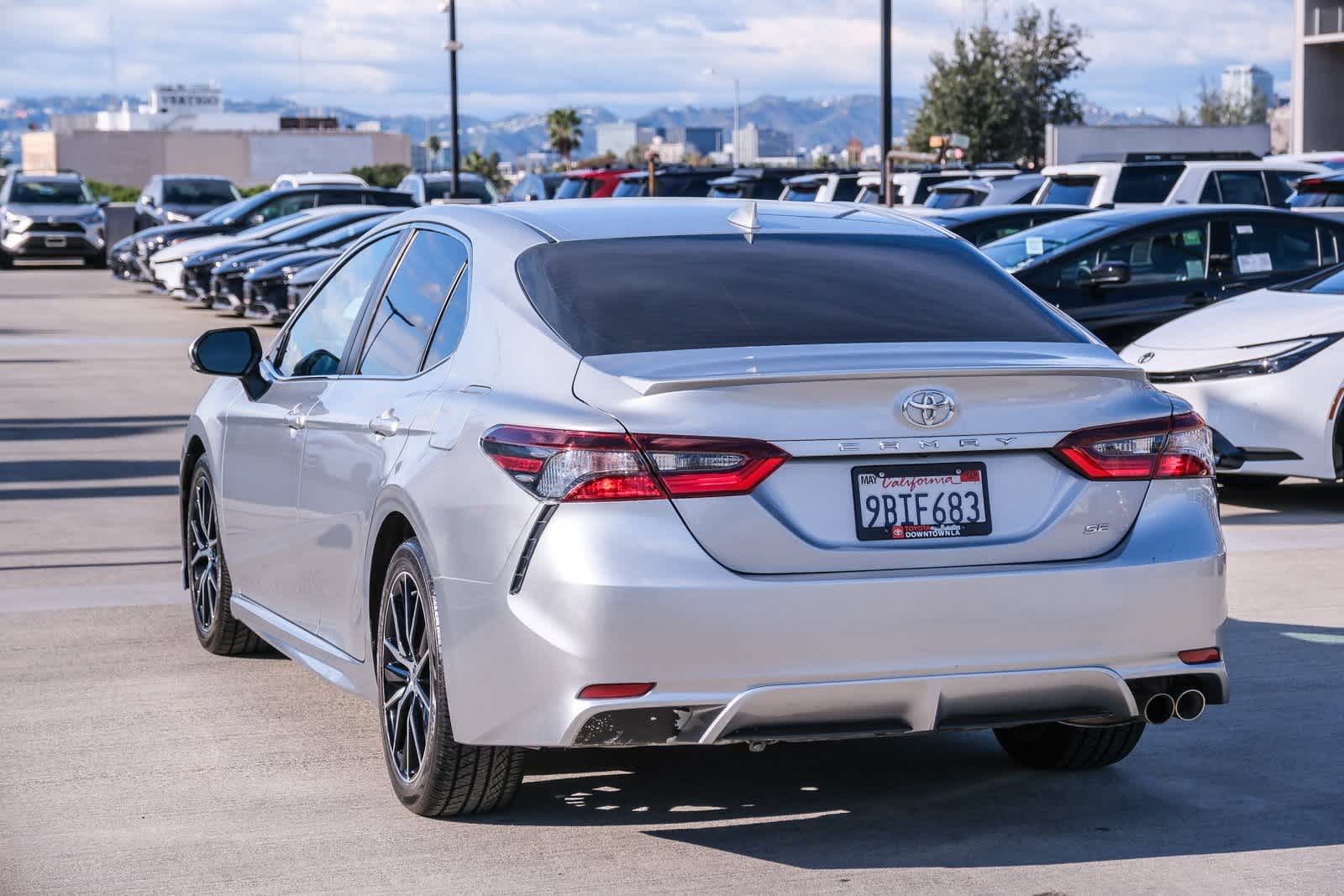 Thumbnail: 2022 Toyota Camry - 6