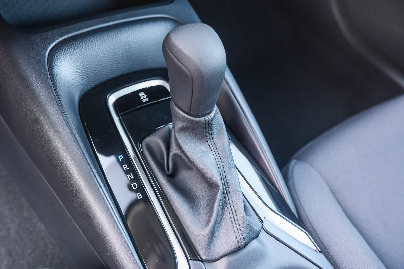 Thumbnail: 2025 Toyota Corolla - 21