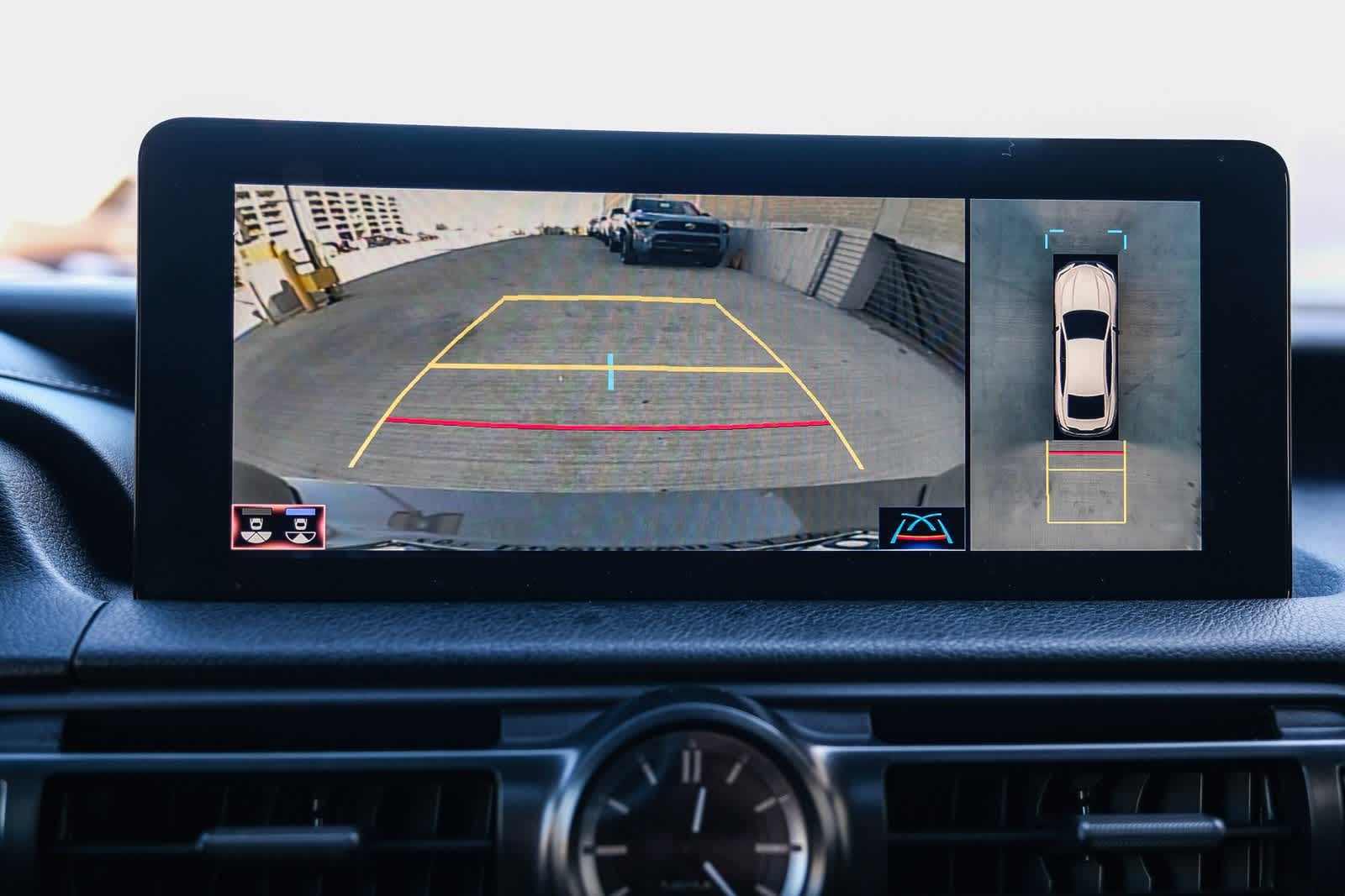 Thumbnail: 2024 Lexus IS - 25