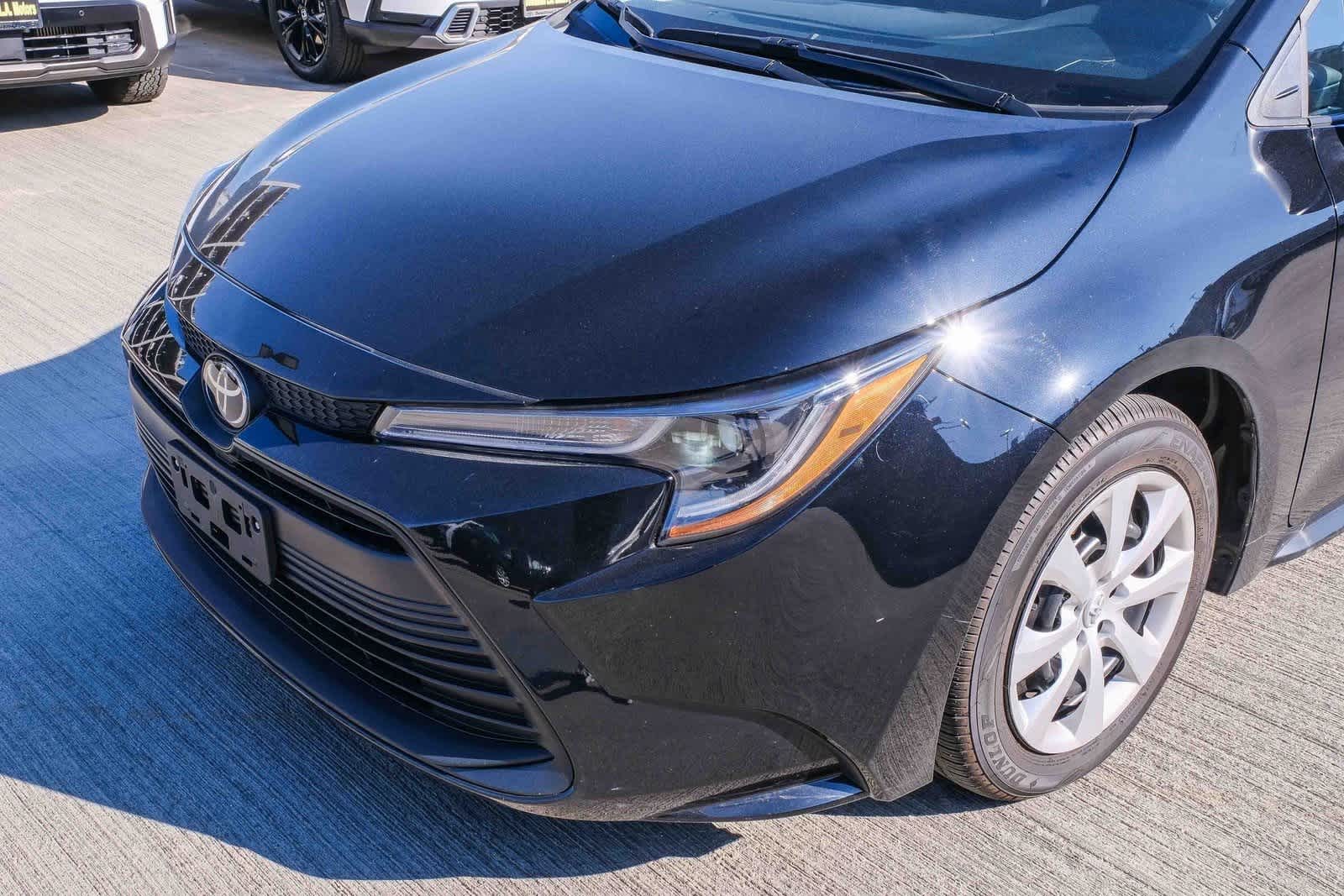 Thumbnail: 2025 Toyota Corolla - 12