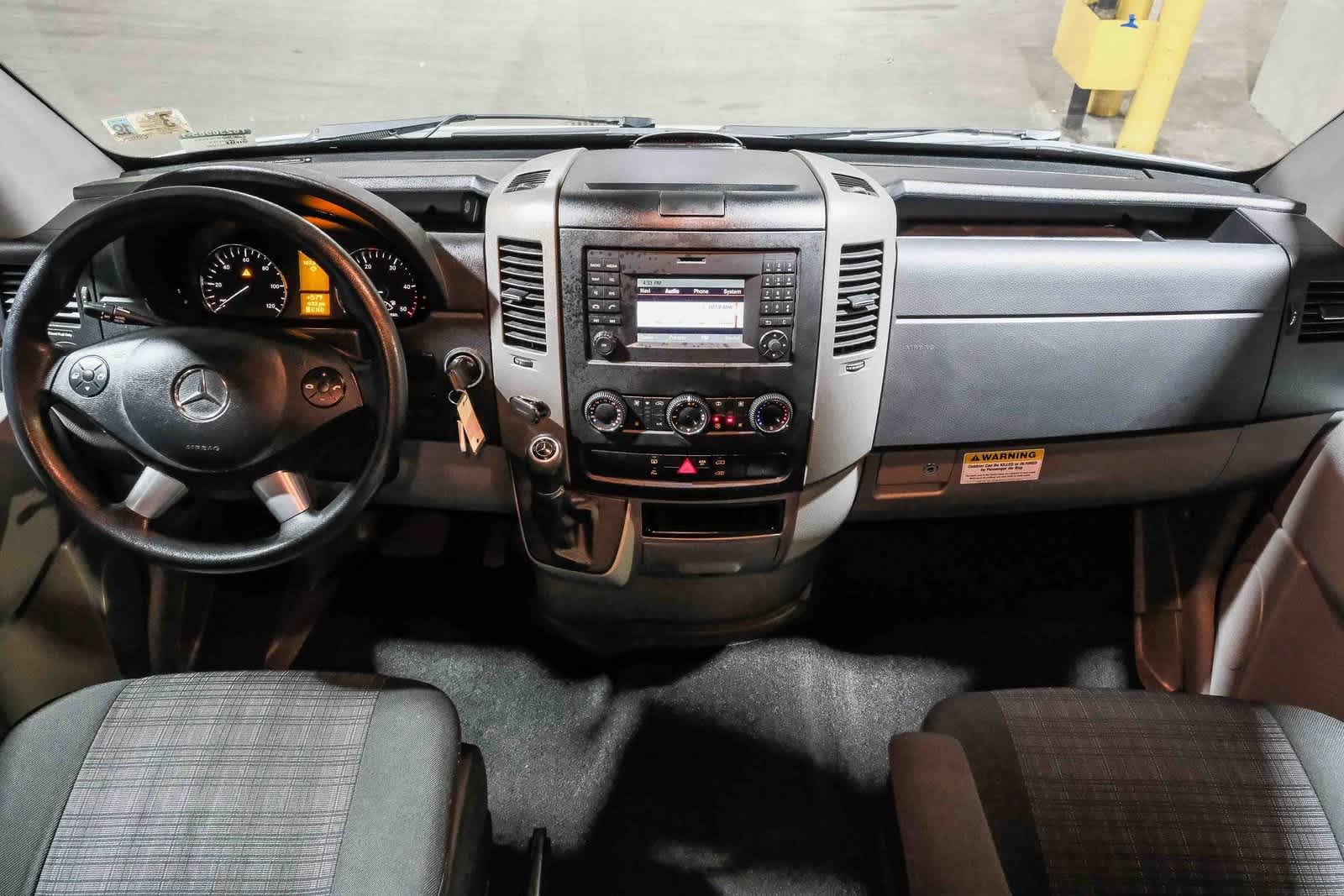 Thumbnail: 2016 Mercedes-Benz Sprinter - 14