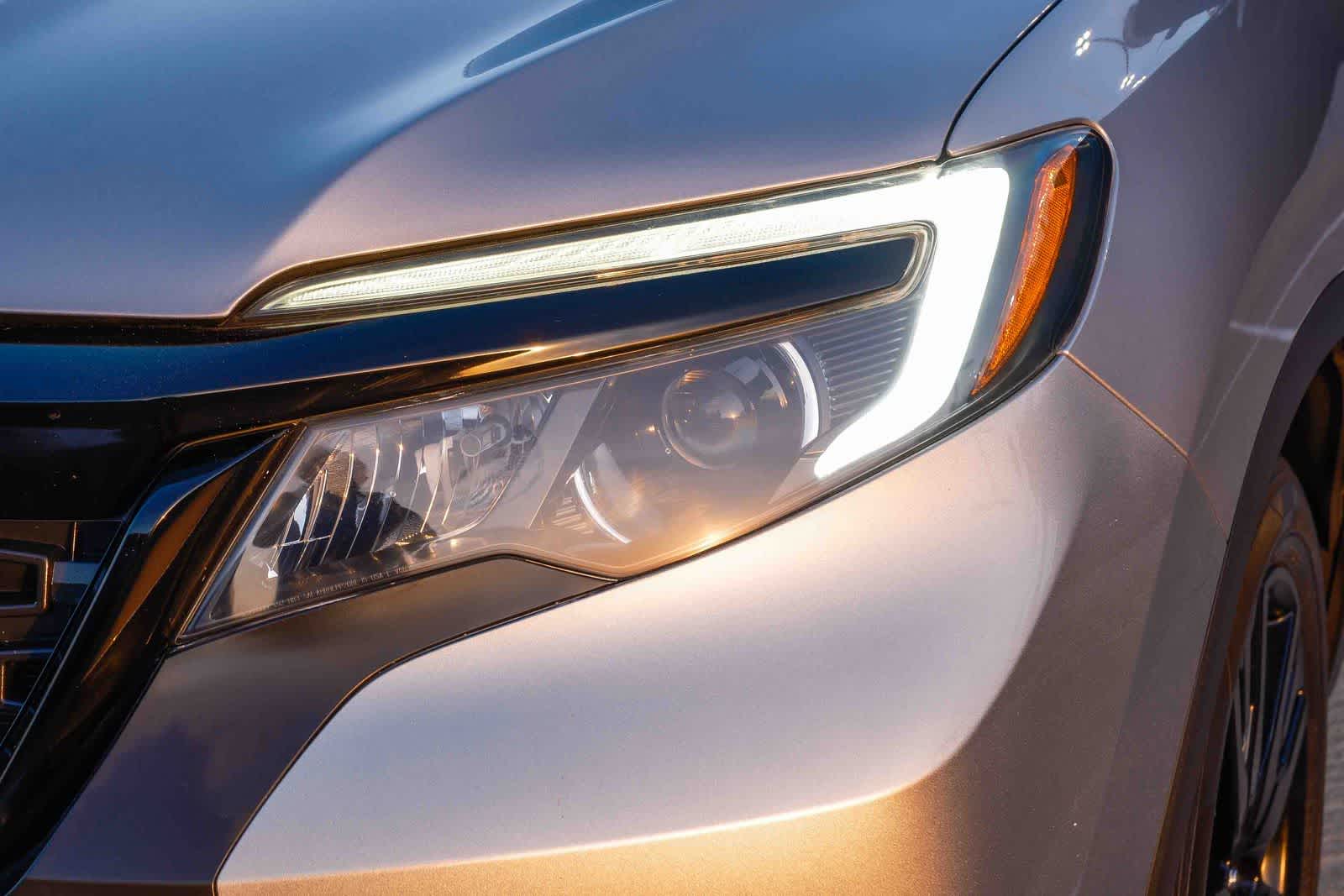 Thumbnail: 2019 Honda Passport - 12