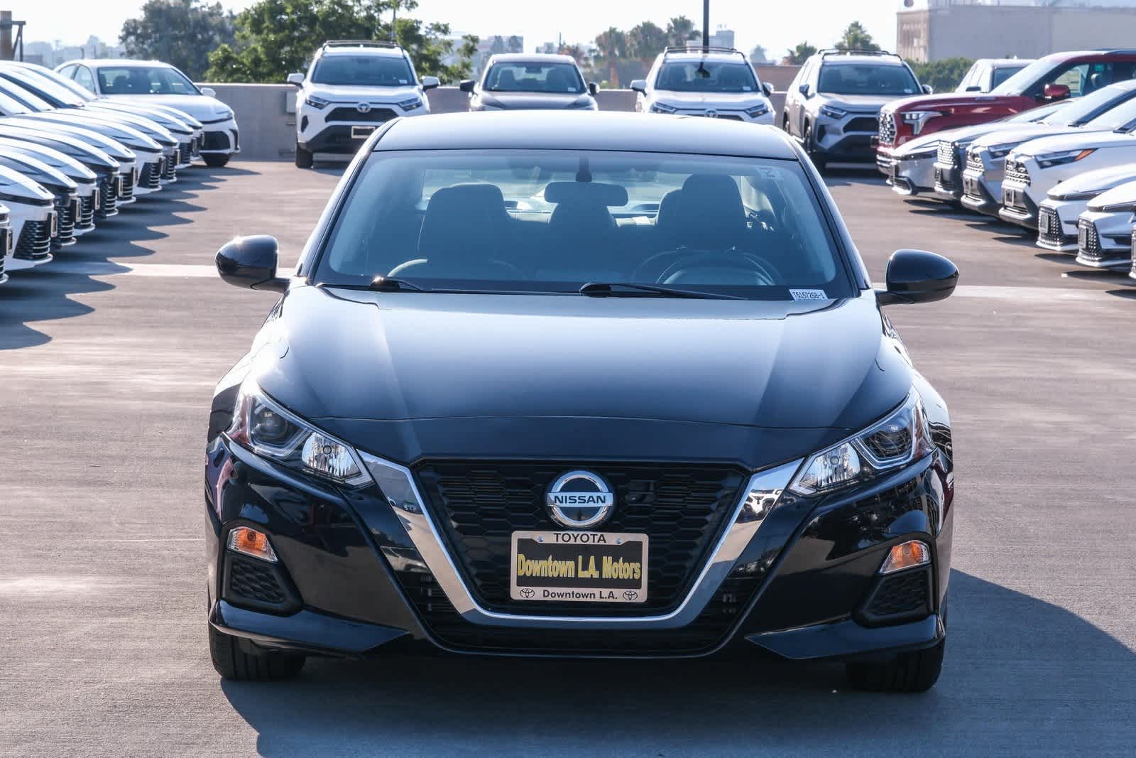 Thumbnail: 2020 Nissan Altima - 2
