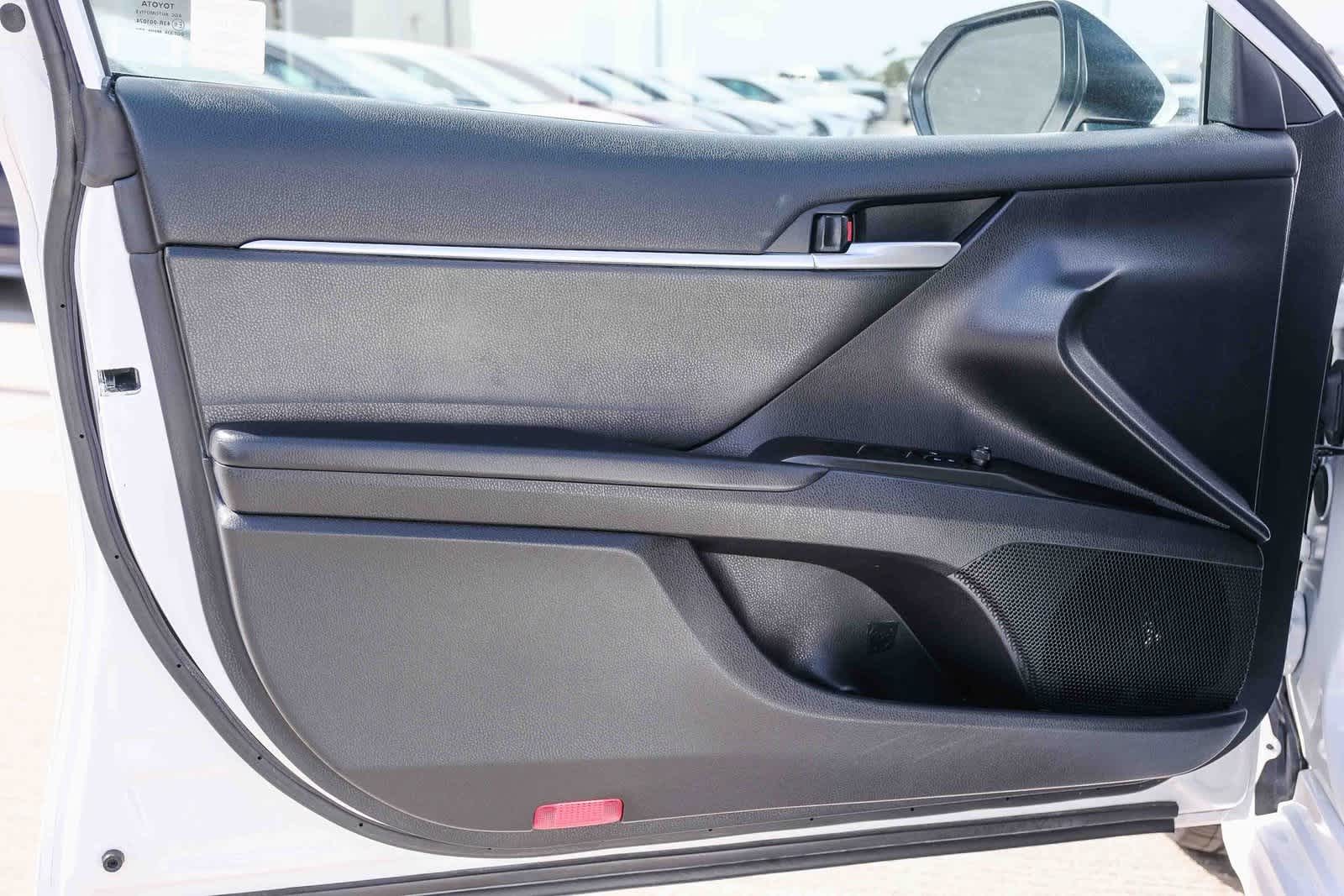 Thumbnail: 2023 Toyota Camry - 22