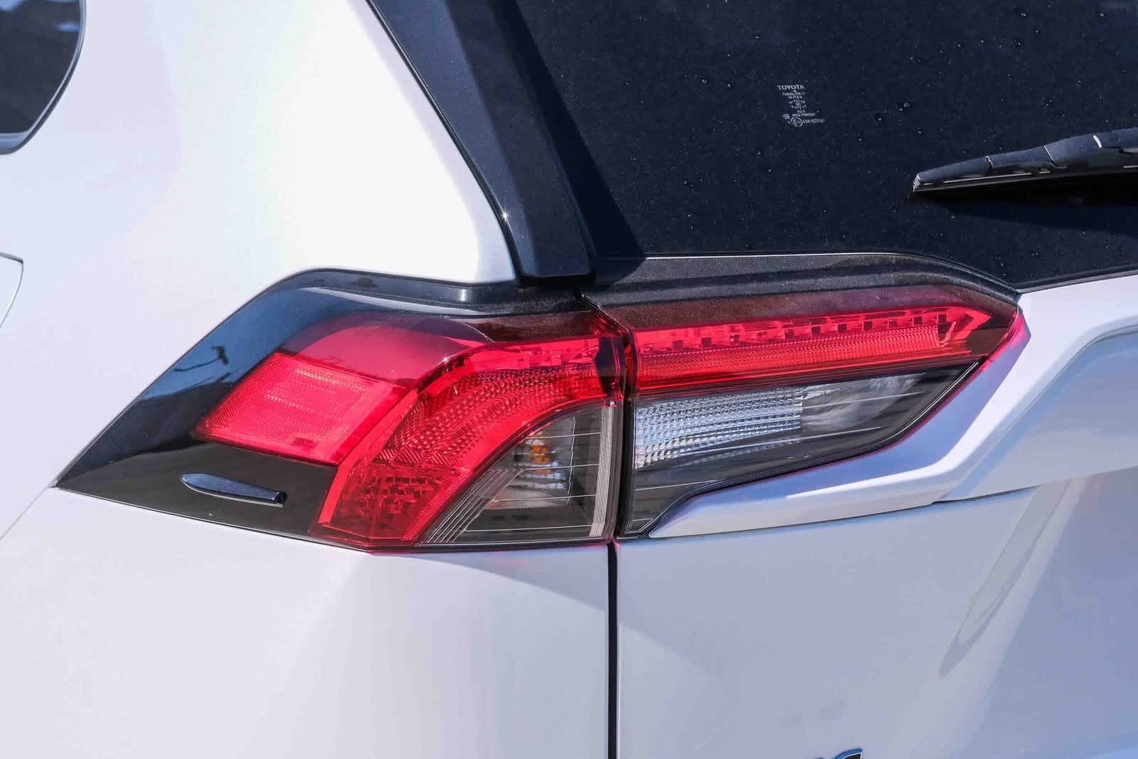 Thumbnail: 2023 Toyota RAV4 - 7