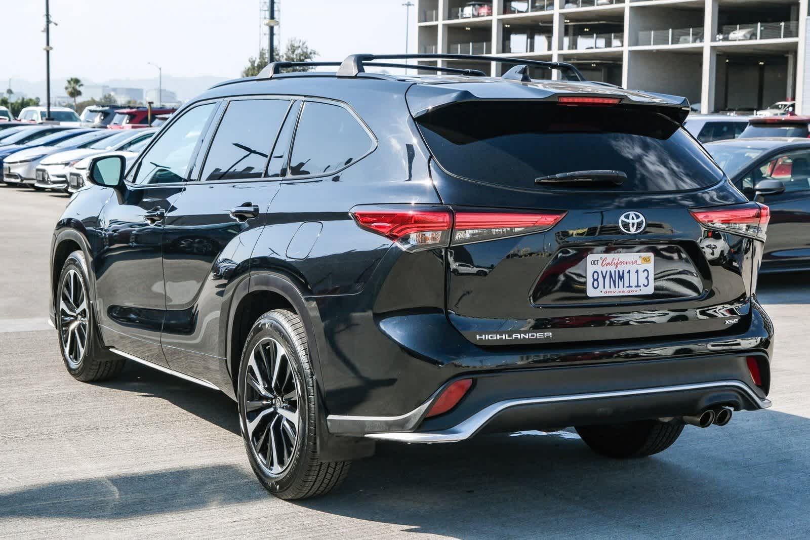 Thumbnail: 2021 Toyota Highlander - 6