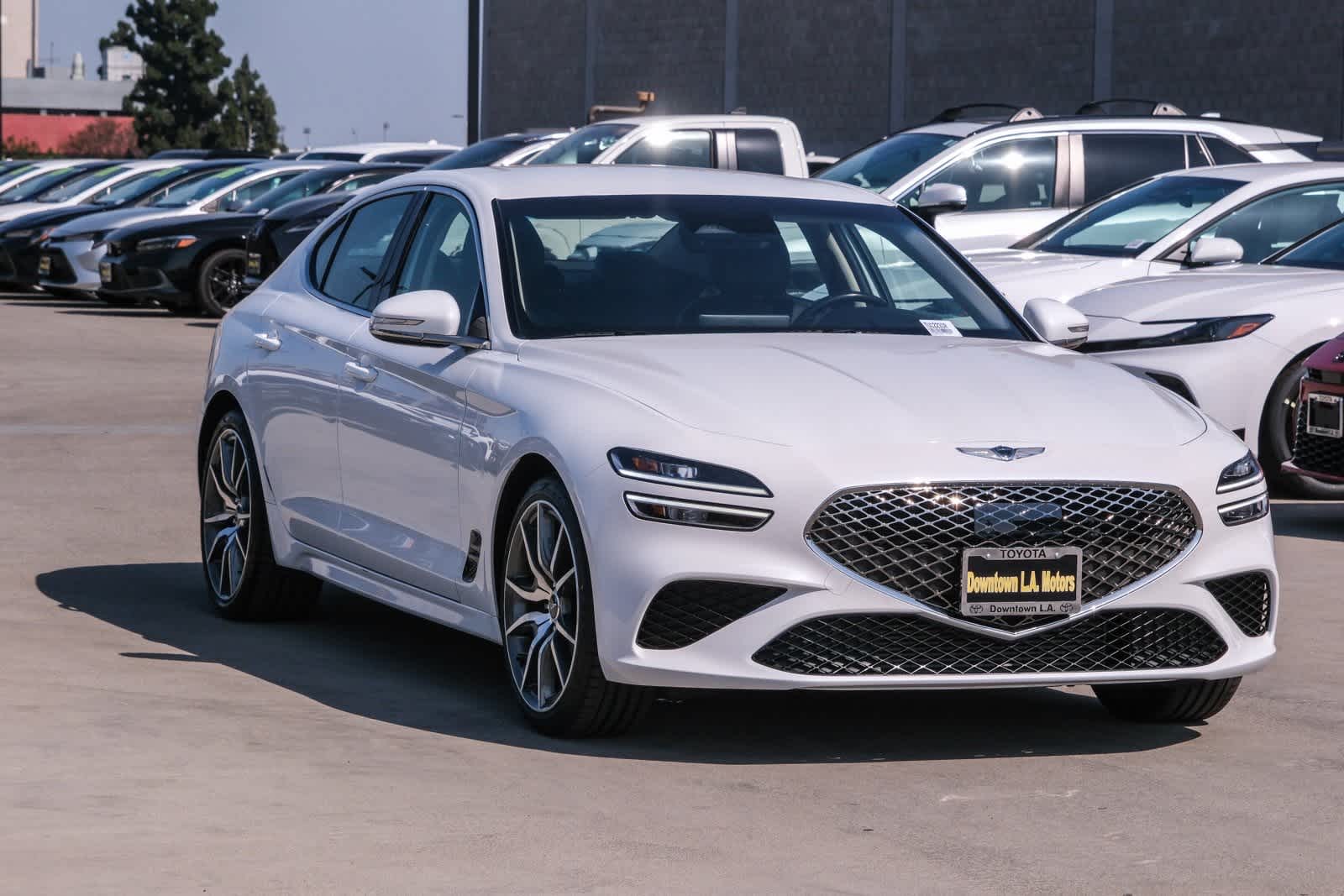 Thumbnail: 2023 Genesis G70 - 3