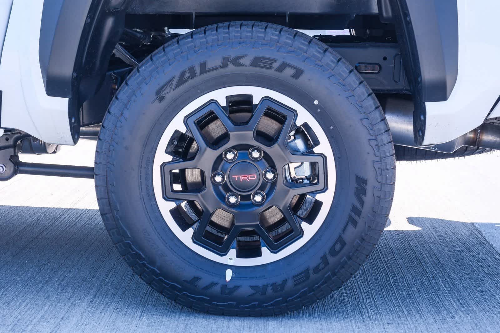 Thumbnail: 2025 Toyota Tacoma - 9