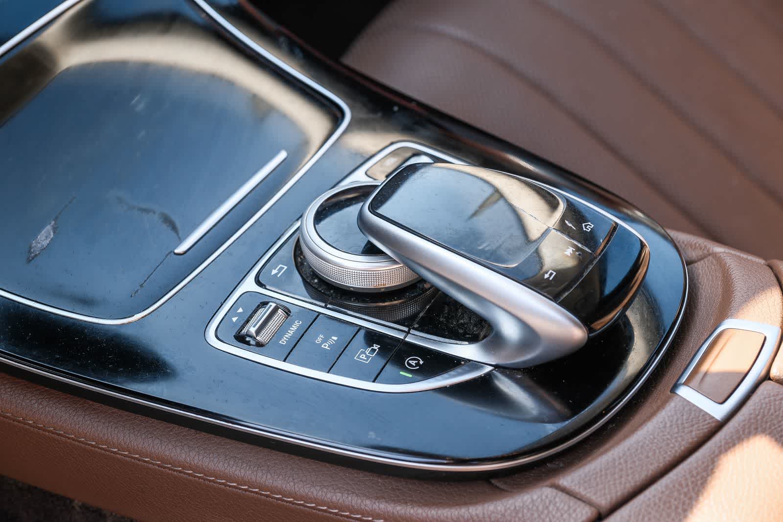 Thumbnail: 2018 Mercedes-Benz E-Class - 21