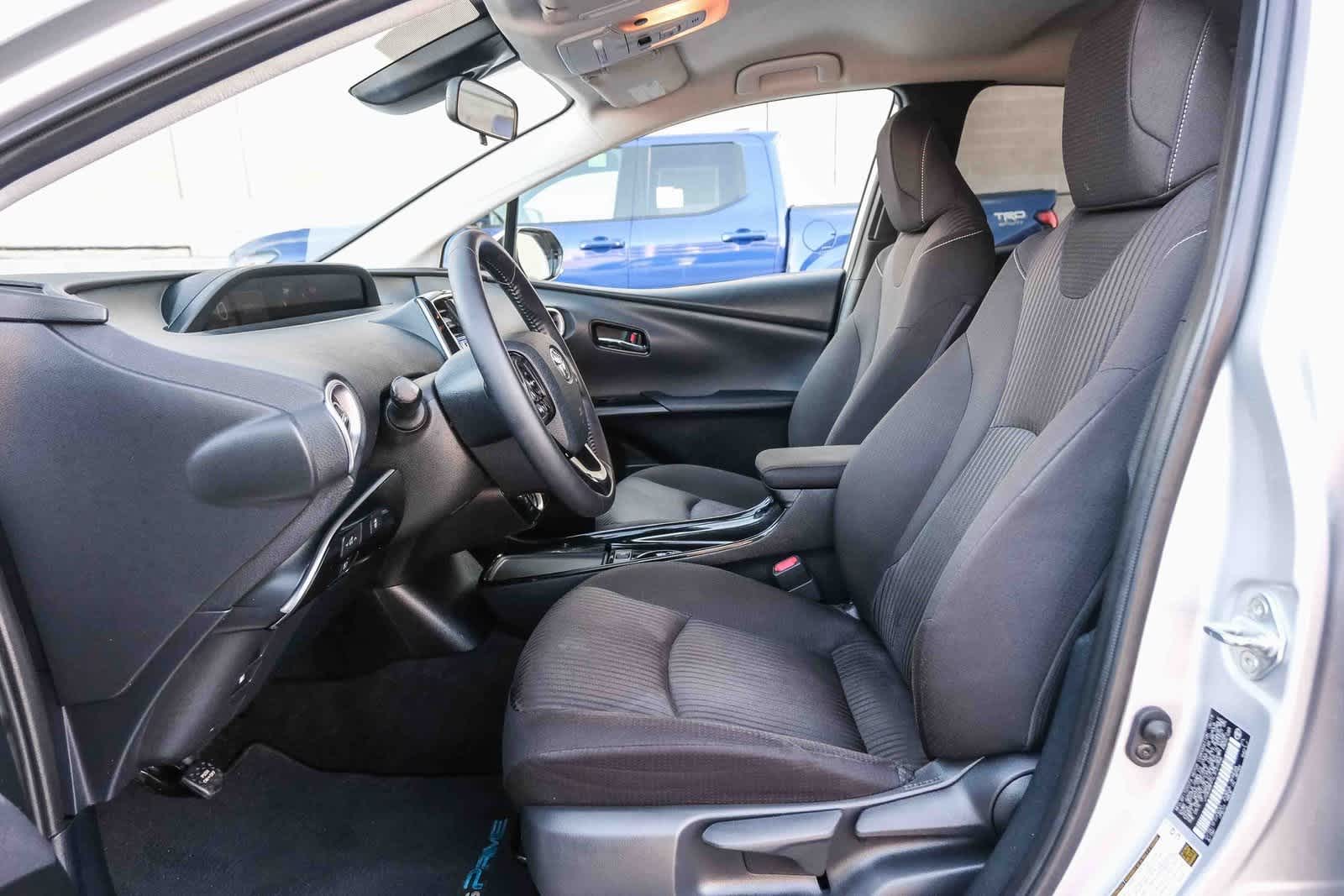 Thumbnail: 2020 Toyota Prius Prime - 19