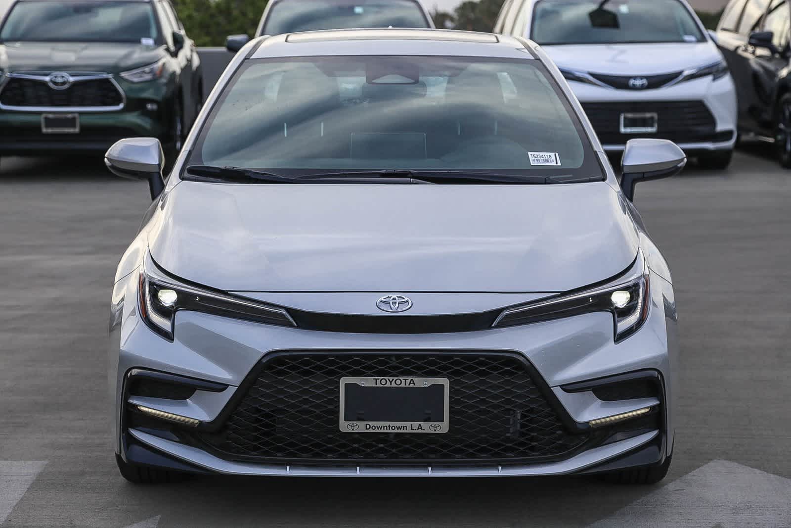 2025 Toyota Corolla SE 2