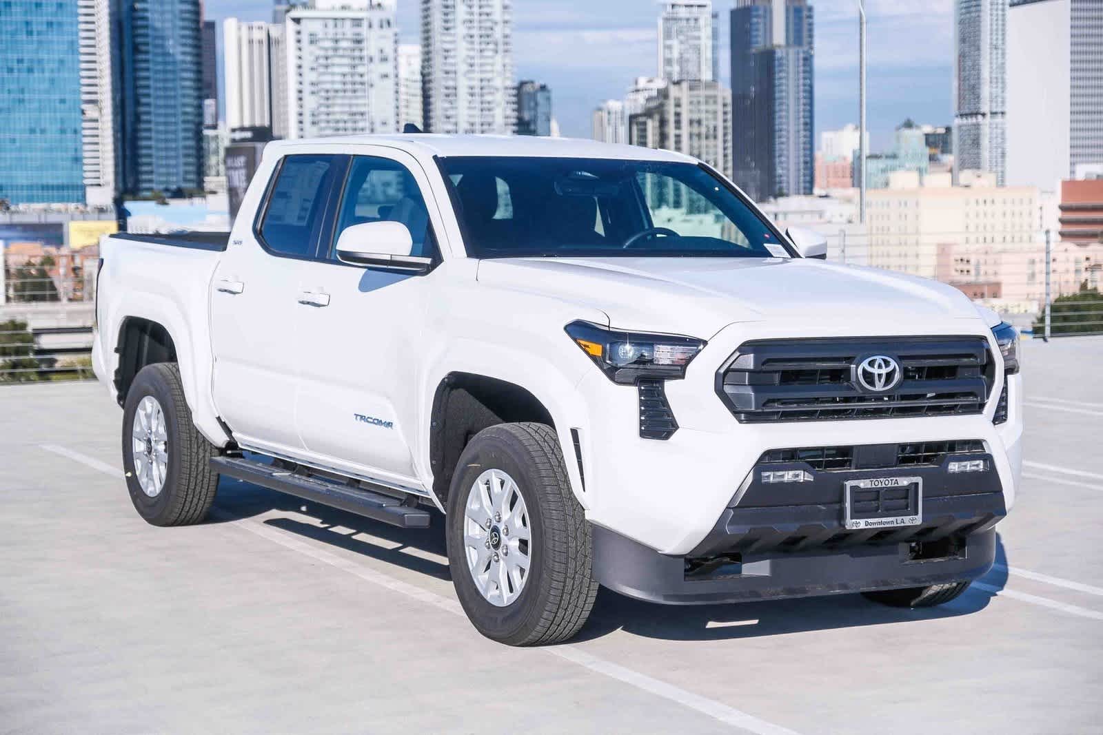 Thumbnail: 2025 Toyota Tacoma - 3