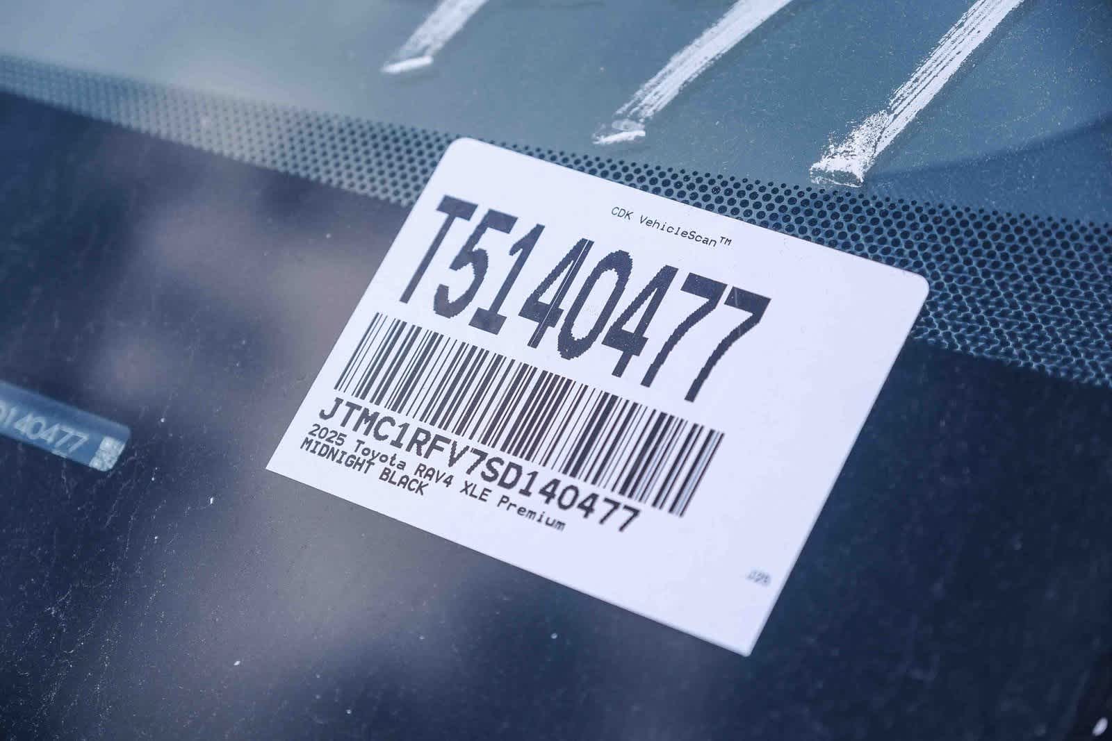 Thumbnail: 2025 Toyota RAV4 - 29