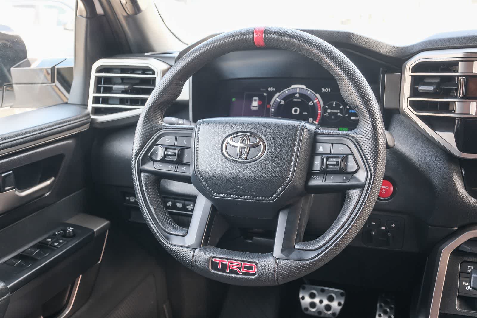 Thumbnail: 2025 Toyota Sequoia - 18