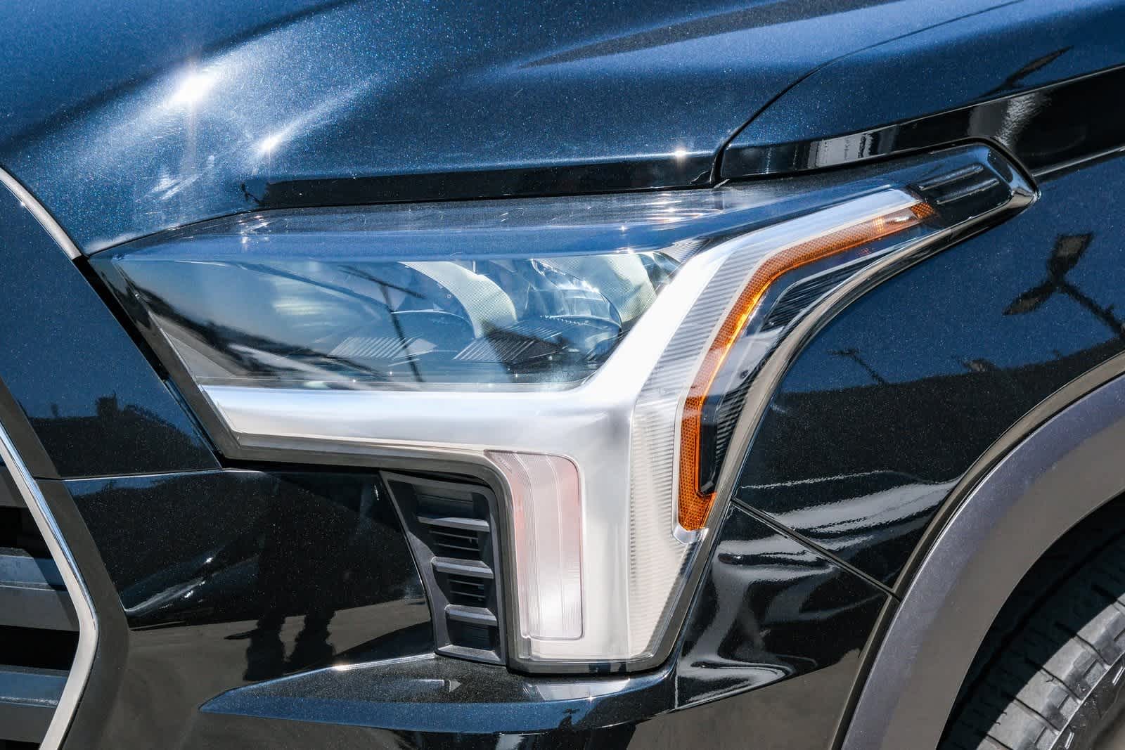Thumbnail: 2024 Toyota Sequoia - 11