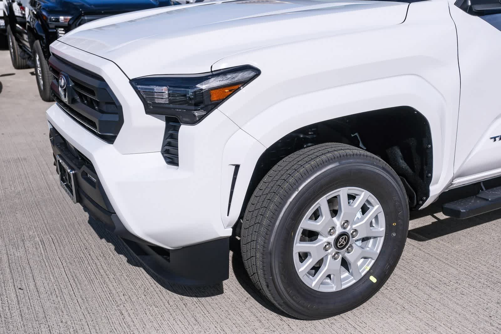 Thumbnail: 2025 Toyota Tacoma - 12