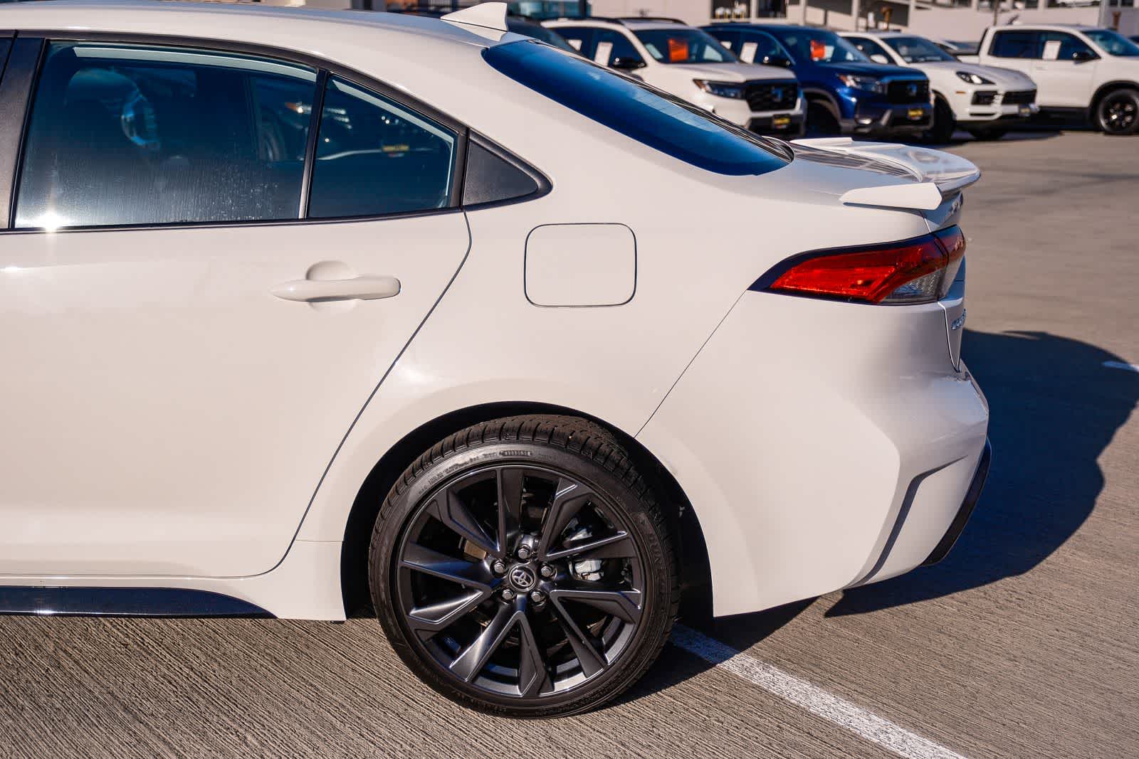 Thumbnail: 2025 Toyota Corolla - 8