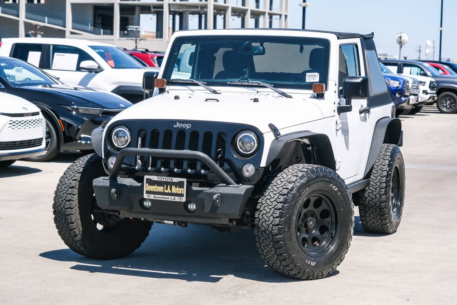 Thumbnail: 2015 Jeep Wrangler - 1