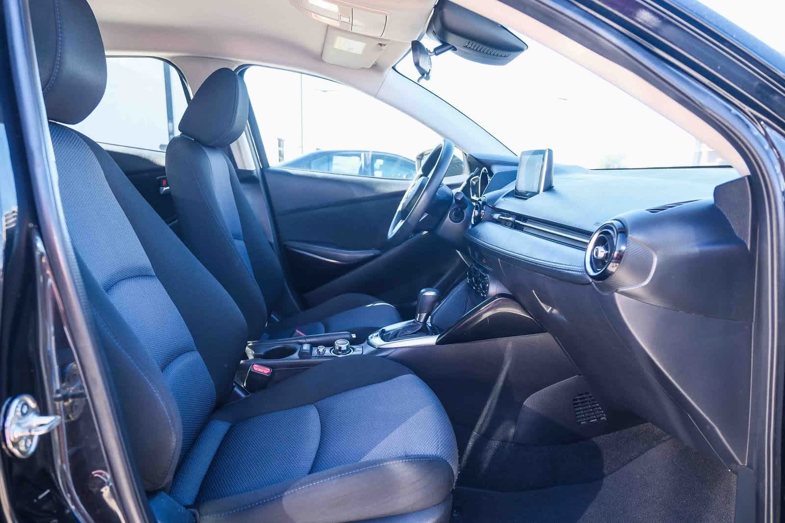 Thumbnail: 2018 Toyota Yaris iA - 18