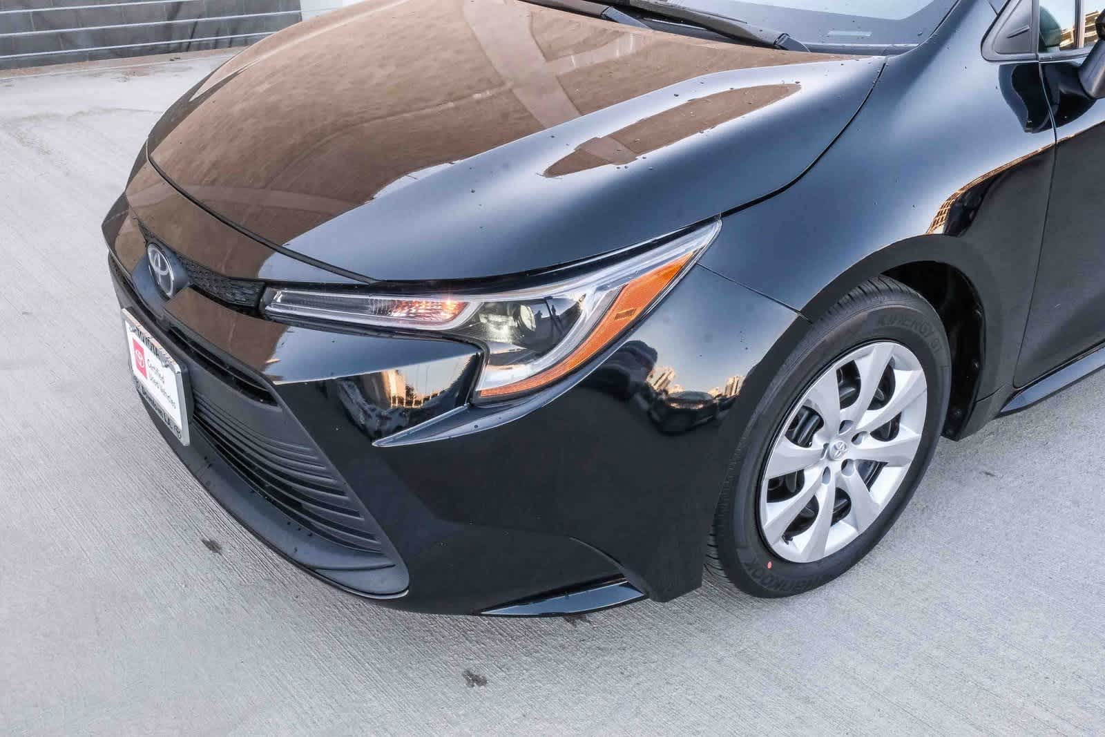 Thumbnail: 2023 Toyota Corolla - 12