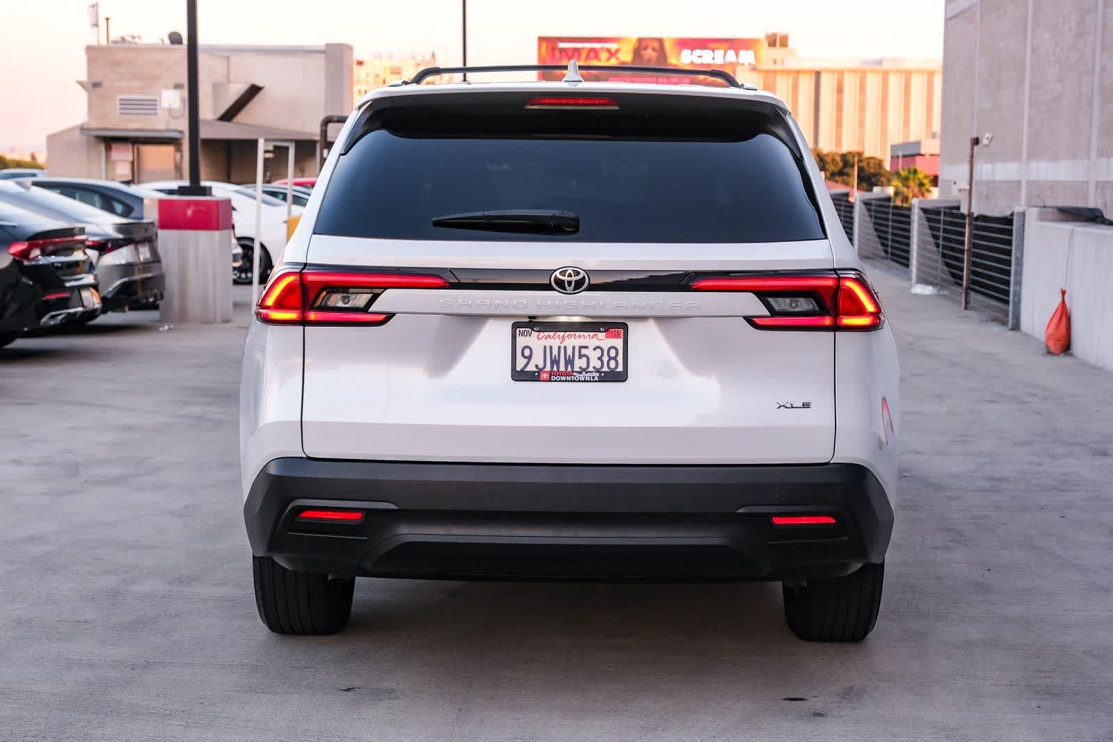 Thumbnail: 2024 Toyota Grand Highlander - 5