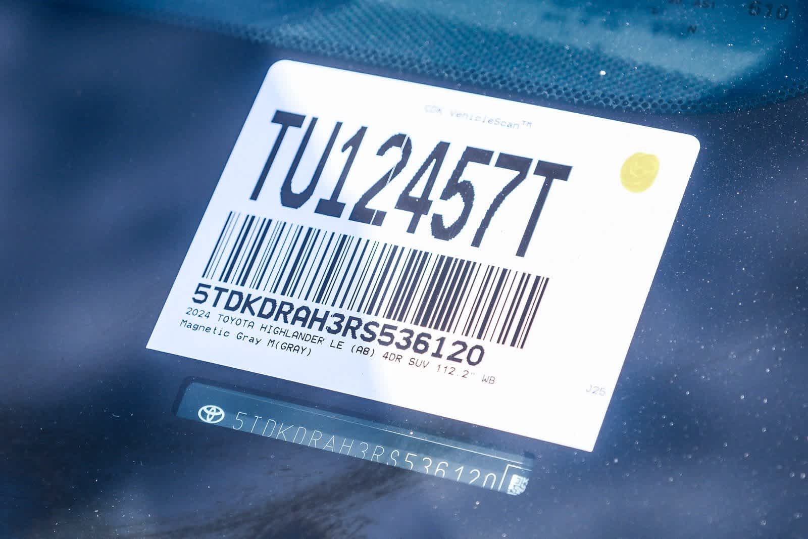 Thumbnail: 2024 Toyota Highlander - 28