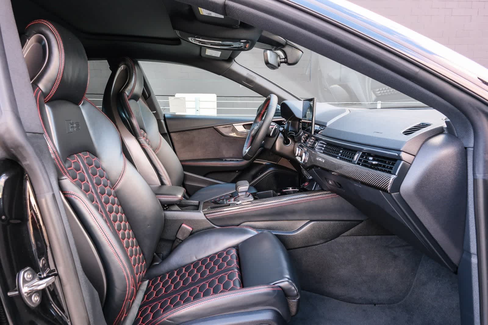 Thumbnail: 2025 Audi RS 5 - 17