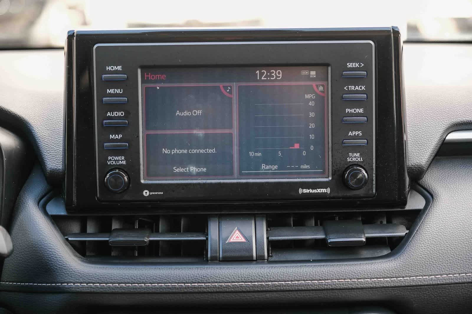 Thumbnail: 2021 Toyota RAV4 - 15