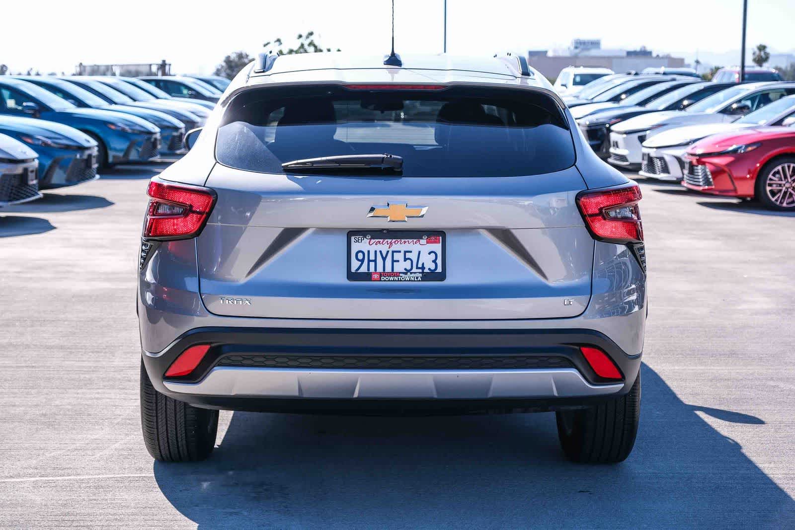 Thumbnail: 2024 Chevrolet Trax - 5