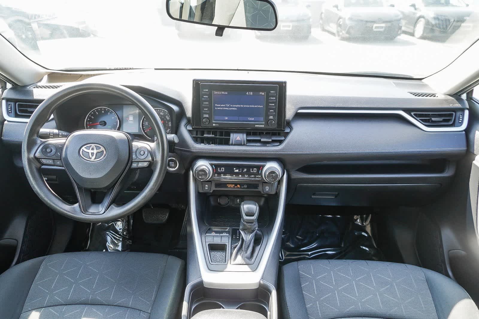 2021 Toyota RAV4 XLE 13