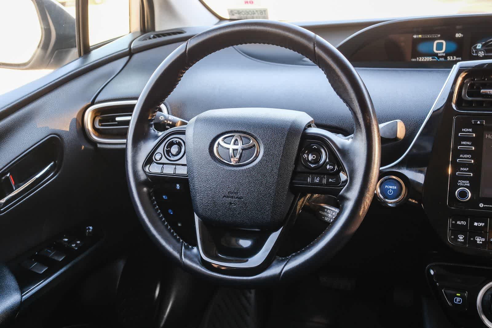 Thumbnail: 2022 Toyota Prius Prime - 17
