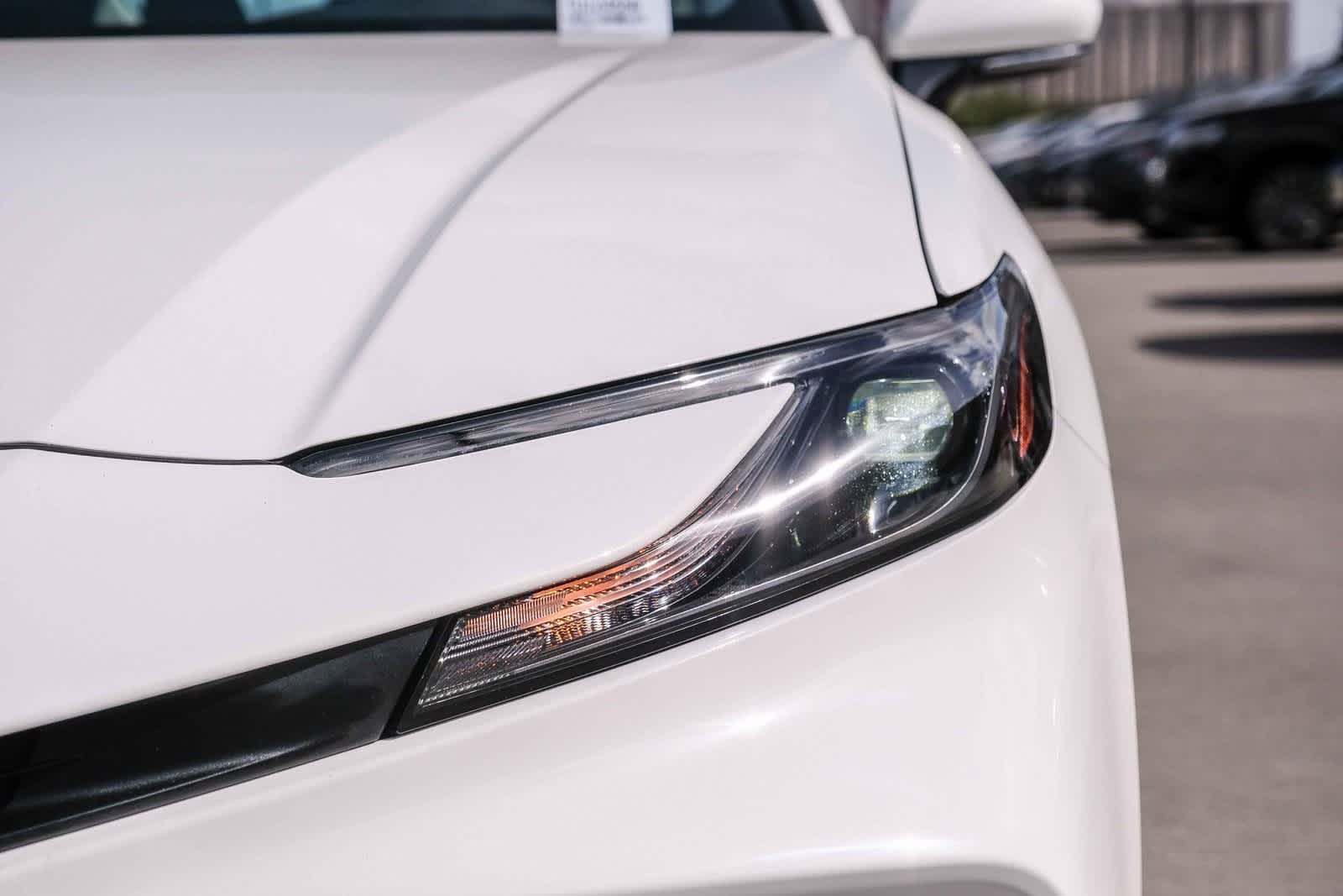 Thumbnail: 2025 Toyota Camry - 11
