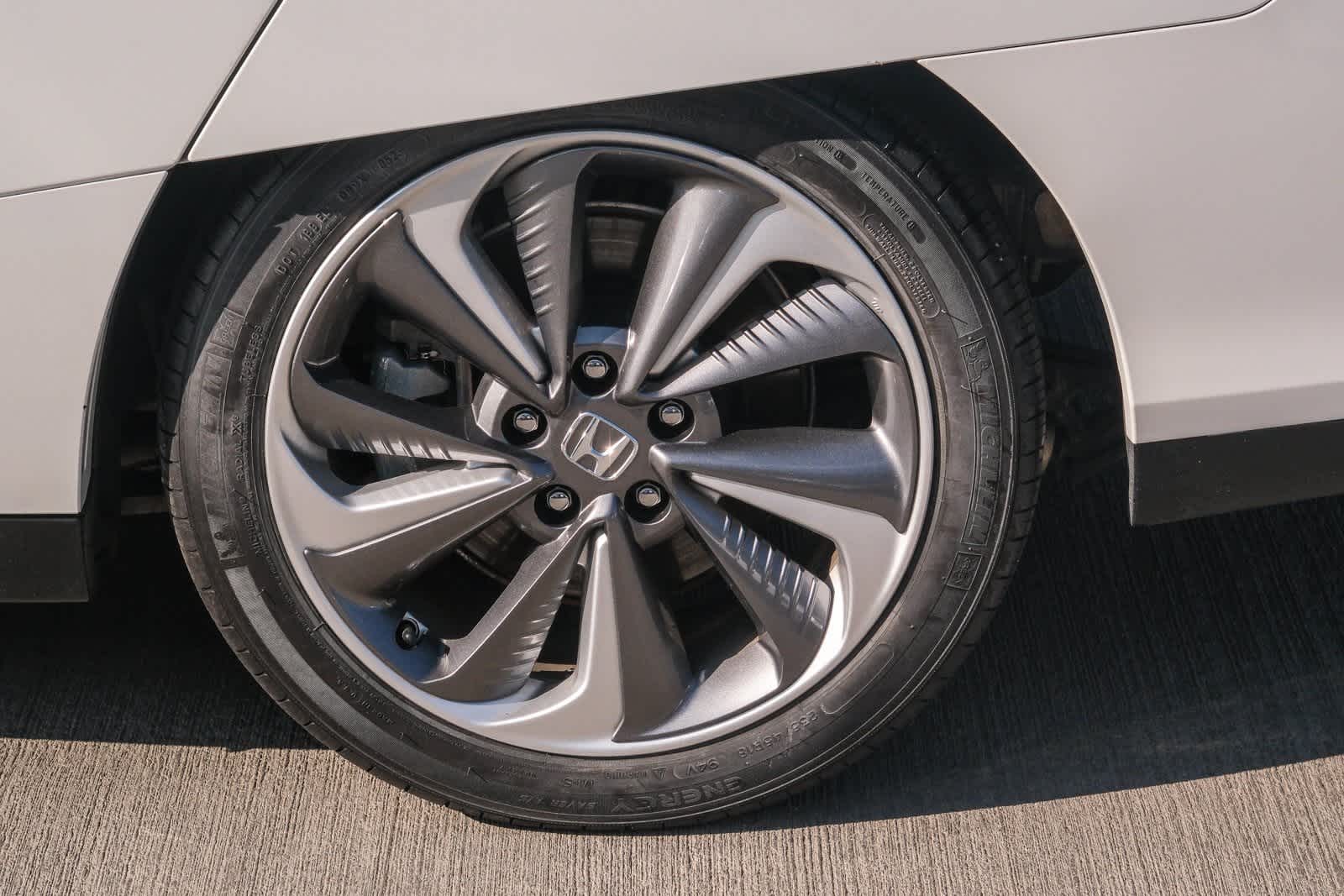 Thumbnail: 2018 Honda Clarity - 8